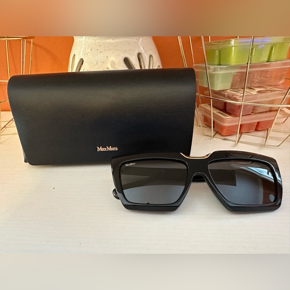 MAX MIRA Spark-7 Rectangular Sunglasses(NWOT) - Picture 7 of 12